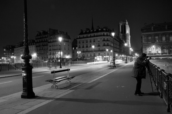 Quai de Seine (Seb)
Mots-clés: paris quai nuit n&b