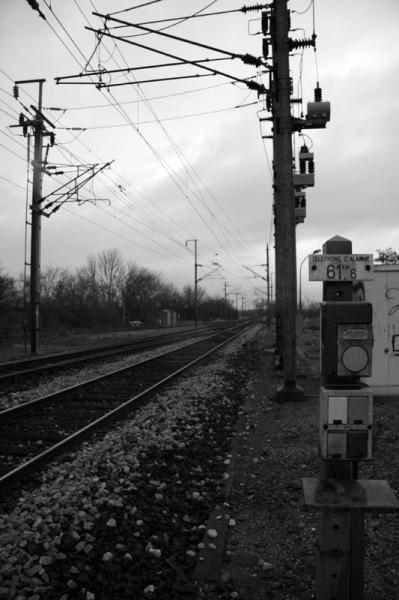Voies ferrées
Gare de Houdan (Yvelines)
Mots-clés: houdan rails caténaires